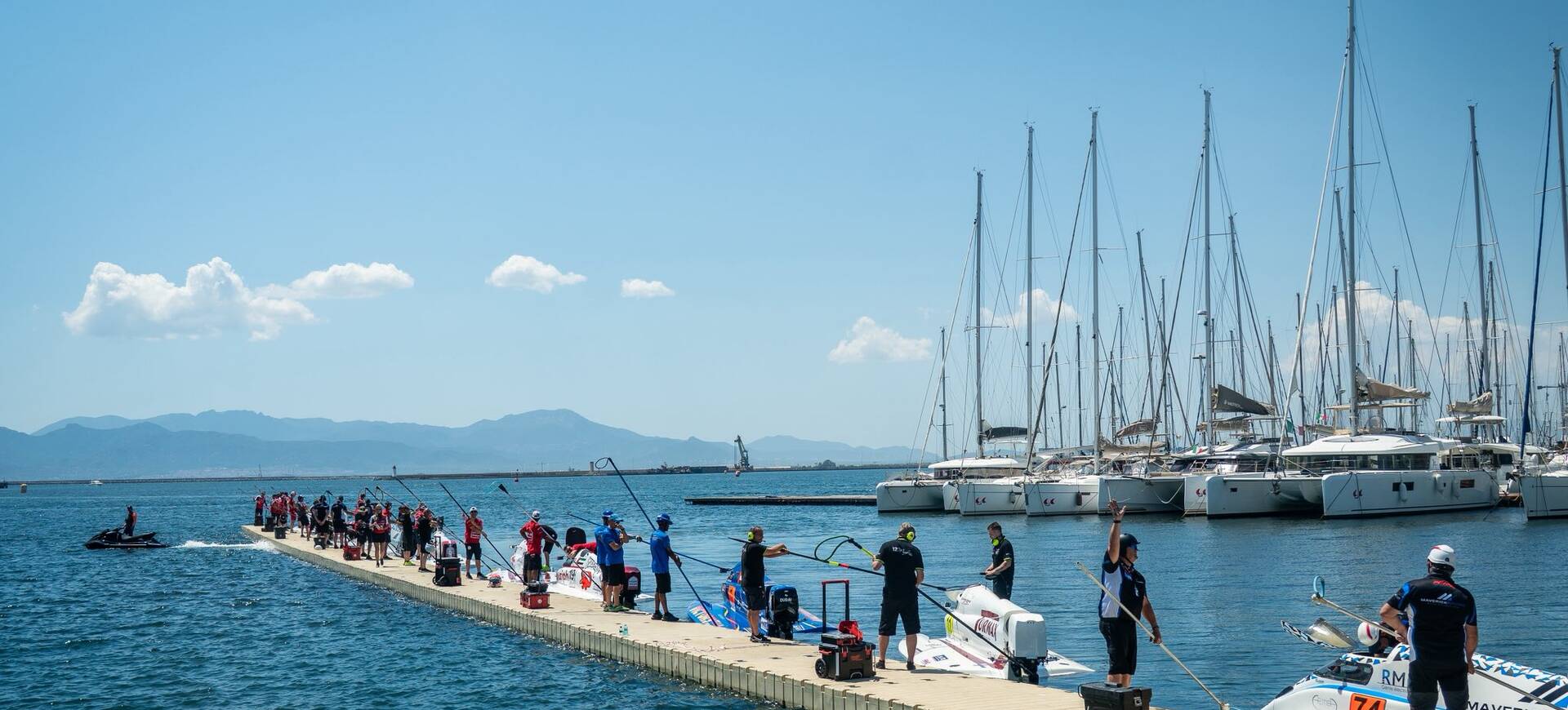 Täna on F1H2O kvalifikatsiooni- ja sprindipäev! Hooaja esimene.